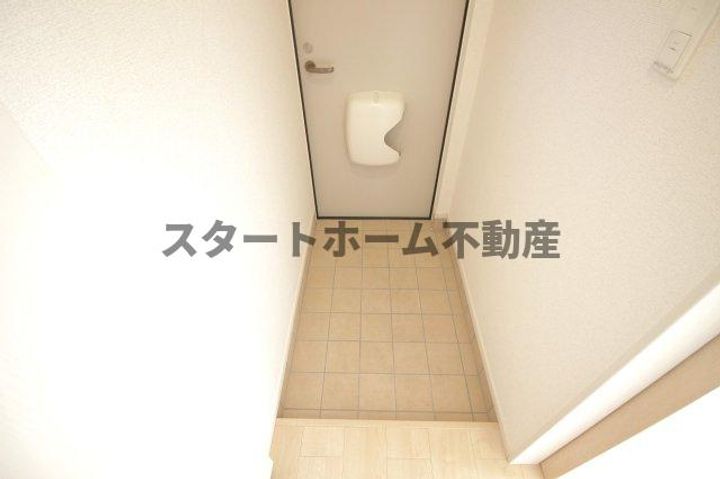 徳島県徳島市北田宮2(アパート)の賃貸物件の玄関