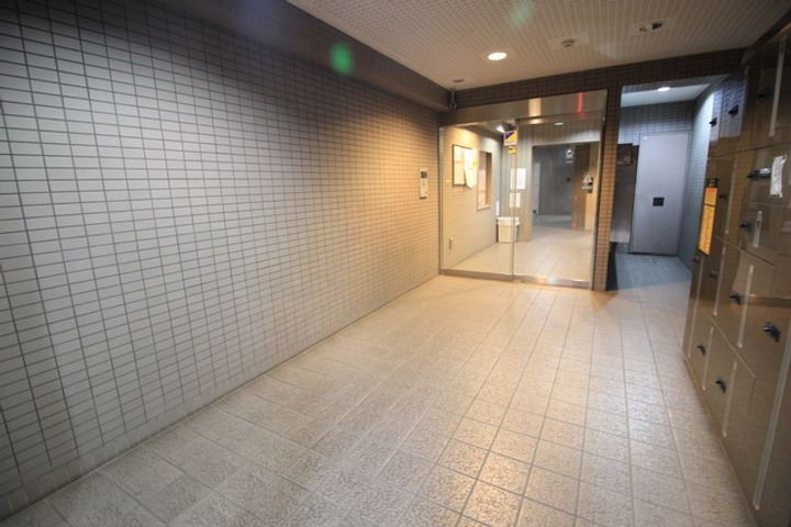 エスエスハイツ市川の地図