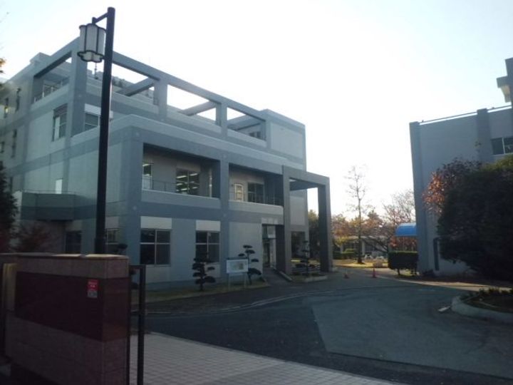 パインクレストハヤミの周辺