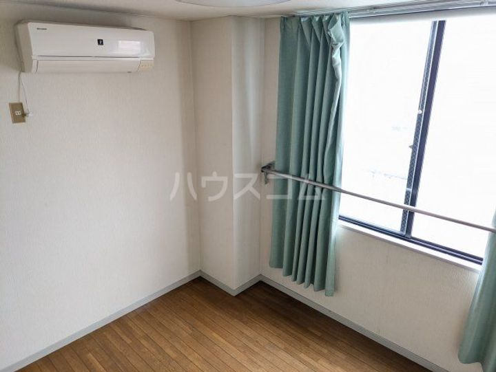 アートスクエアの内装