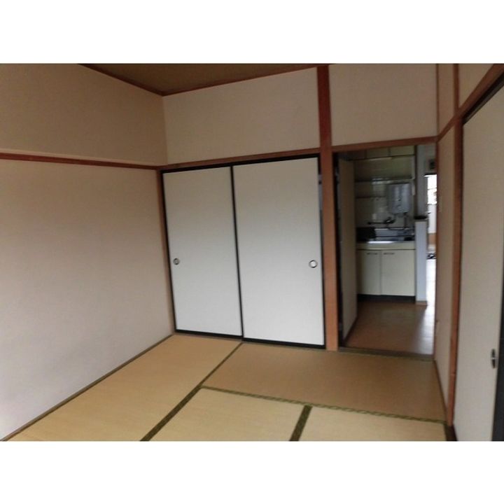 ステーションビル竹川の内装