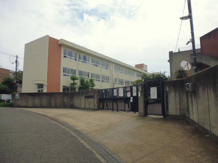 大阪府枚方市桜丘町(一戸建)の賃貸物件の周辺