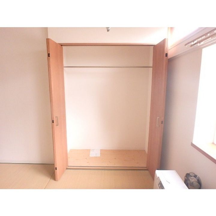 エールの内装