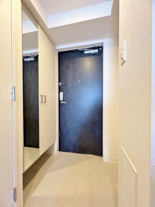 エスリード ザ・グラン大阪ノースの玄関