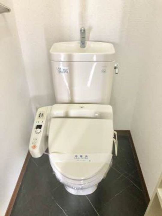 SHAROCK HOMUS 壱番館の内装