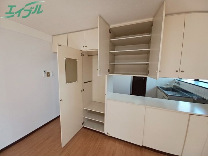 メゾンスイリュウの内装