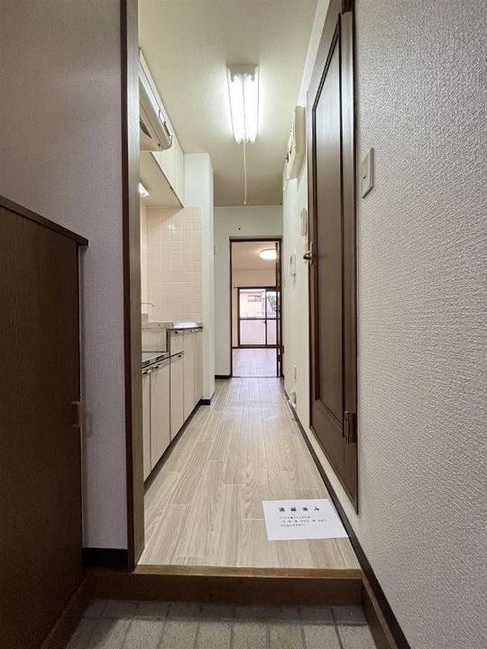 静岡県浜松市中央区天神町(マンション)の賃貸物件の玄関