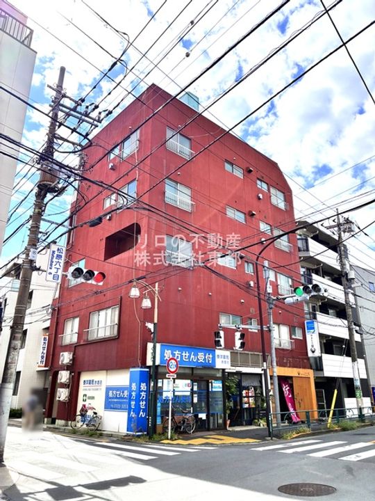 第13通南ビルの外観