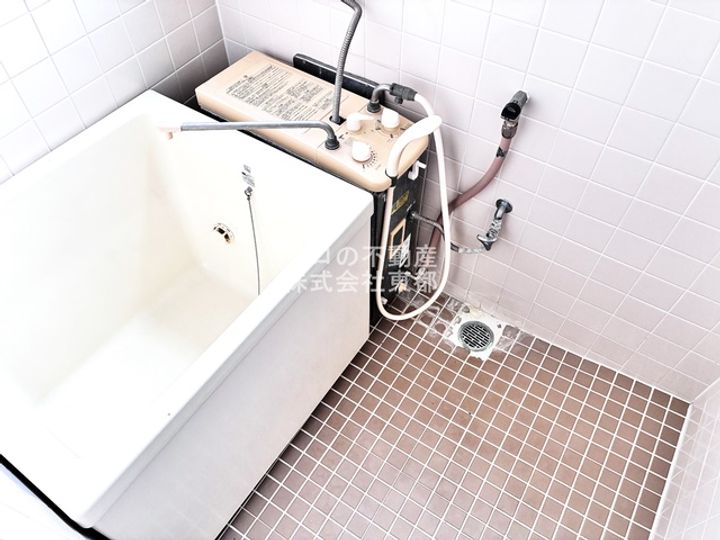 第13通南ビルの風呂