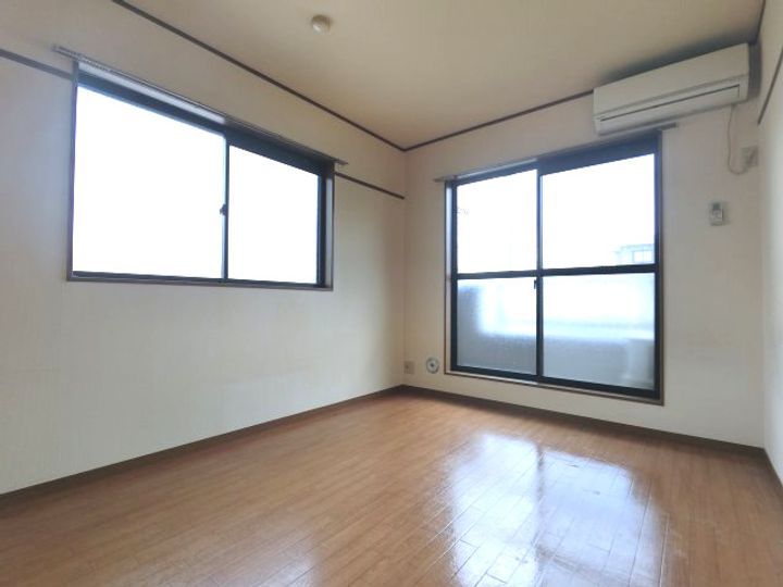 千葉県千葉市緑区おゆみ野有吉(アパート)の賃貸物件の居間