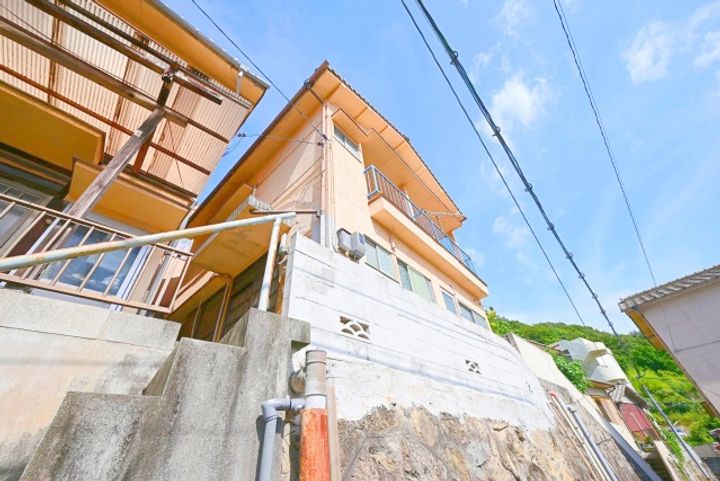 広島県呉市吉浦東町(一戸建)の賃貸物件の外観