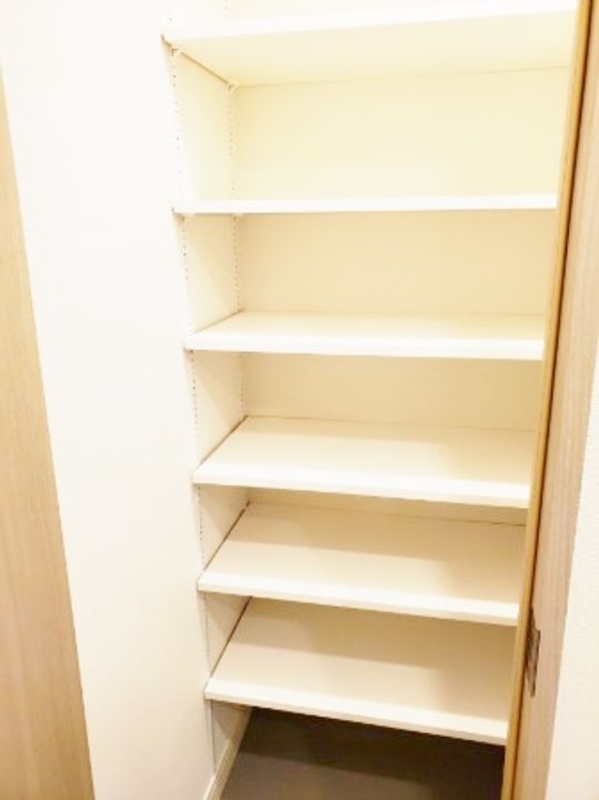 KI-LIGHTKINSHICHO 旧:ジオエント錦糸町の玄関