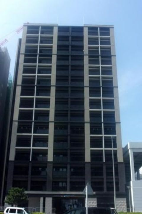 グランフォーレ千早マークスクエア ウエストウイングの外観