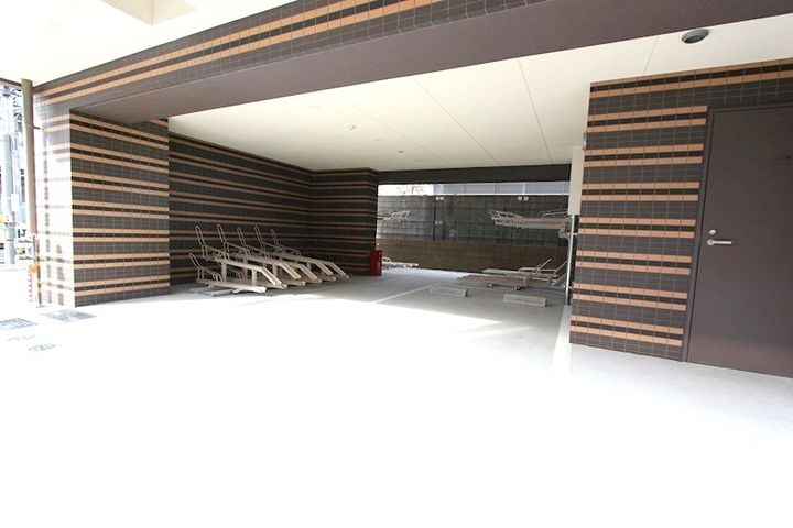 東京都足立区東綾瀬1(マンション)の賃貸物件の地図