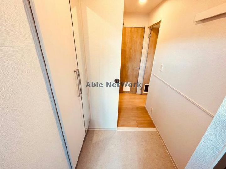 アルバス ファーストの玄関