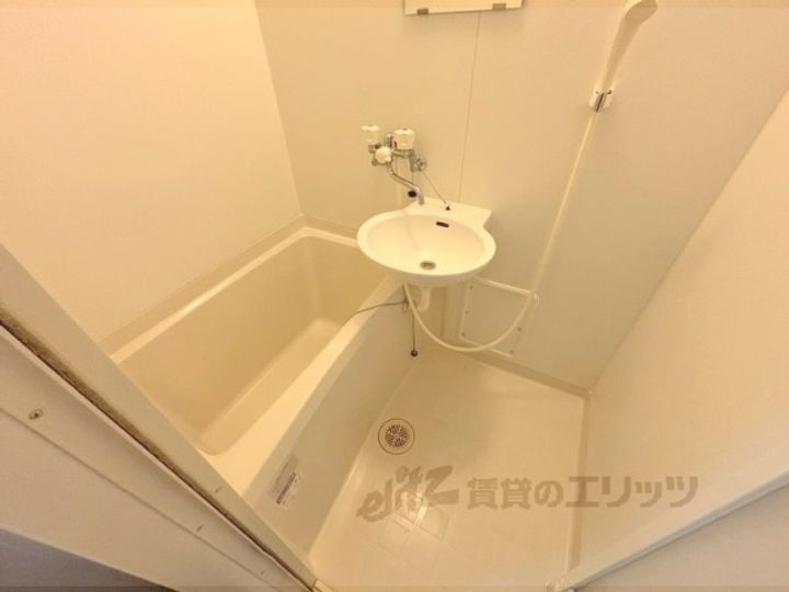 レオパレス山忠の風呂