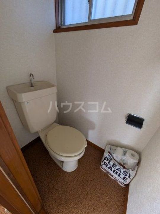 ホームズ栄の内装