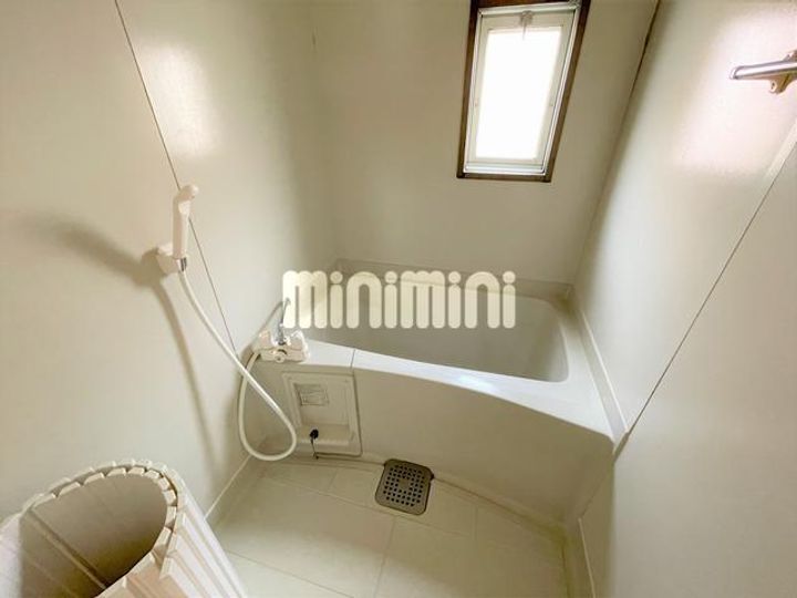 ファミールサクマの風呂