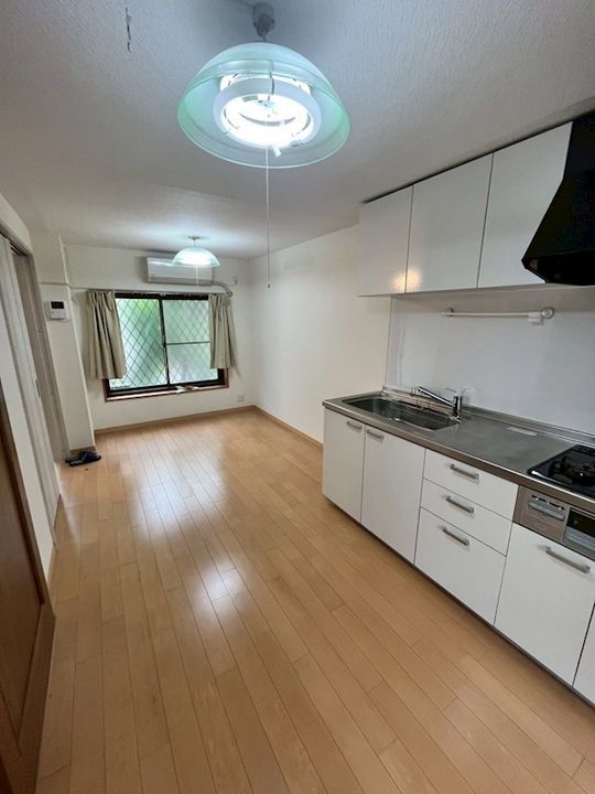 兵庫県神戸市垂水区南多聞台1(一戸建)の賃貸物件の居間