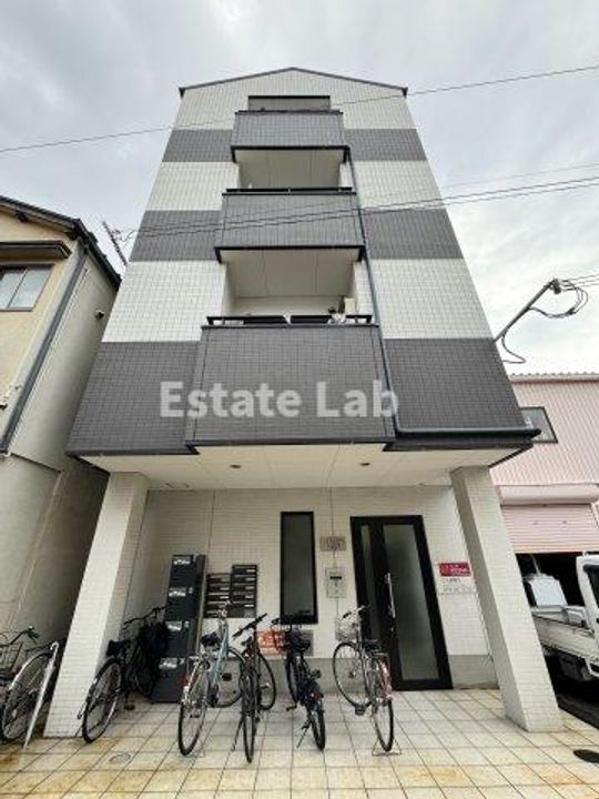 セントエルモ鷹取の外観