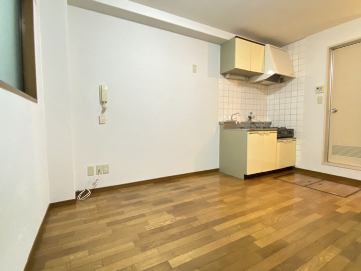 エステ-ト木村の居間