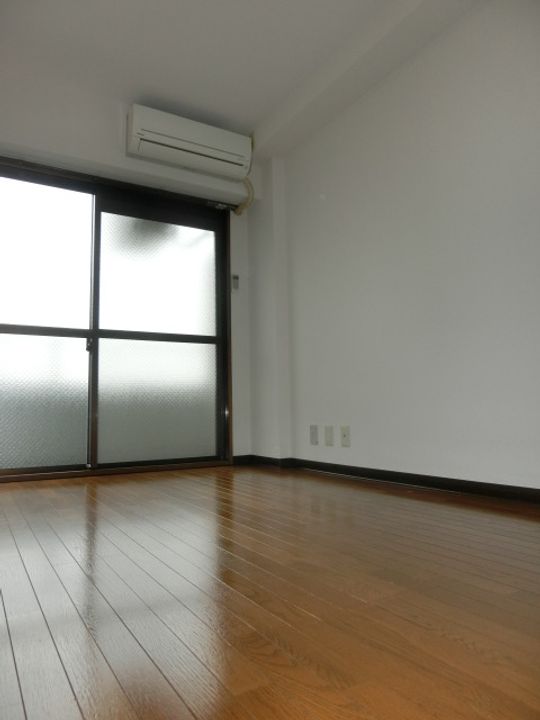 東京都練馬区栄町(マンション)の賃貸物件の居間