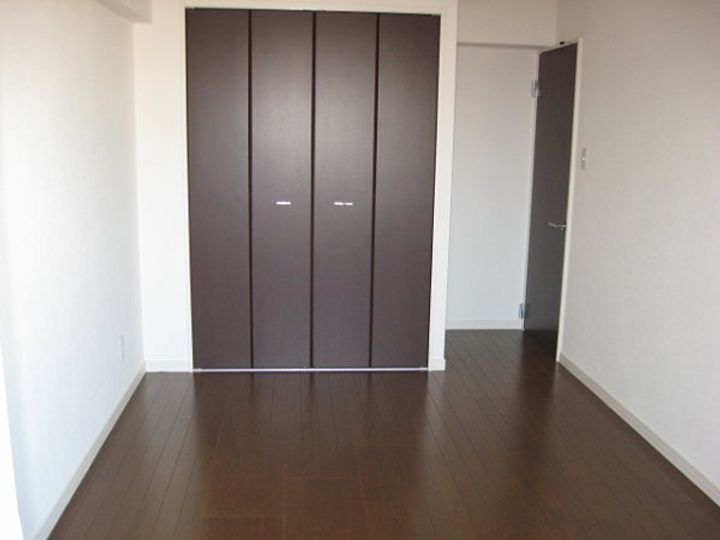 栃木県宇都宮市天神1(マンション)の賃貸物件の内装