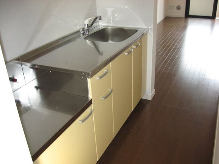 栃木県宇都宮市天神1(マンション)の賃貸物件のキッチン