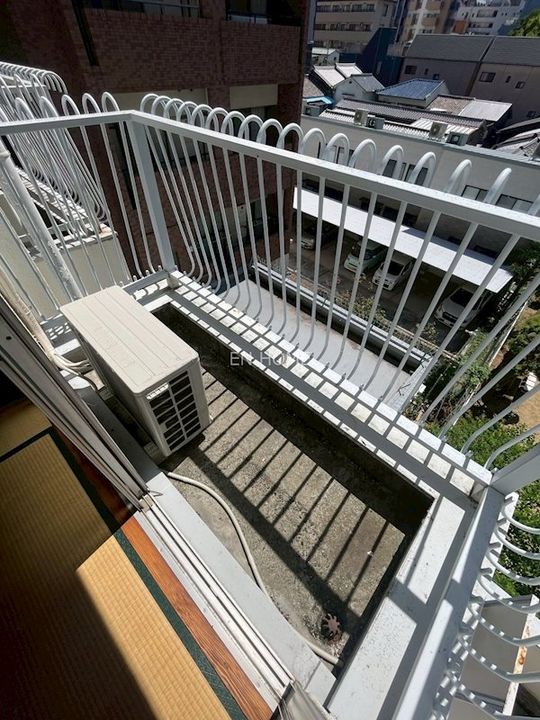 ニチエイビルの内装