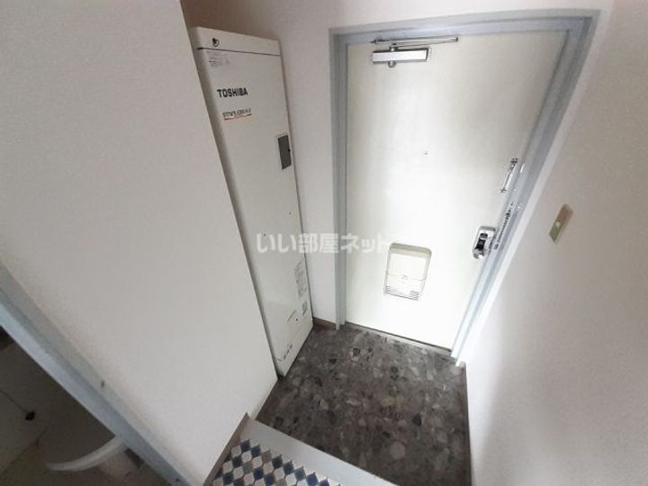 奈良県奈良市大宮町1(マンション)の賃貸物件の玄関