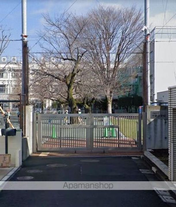 中銀用賀パークマンシオンの周辺