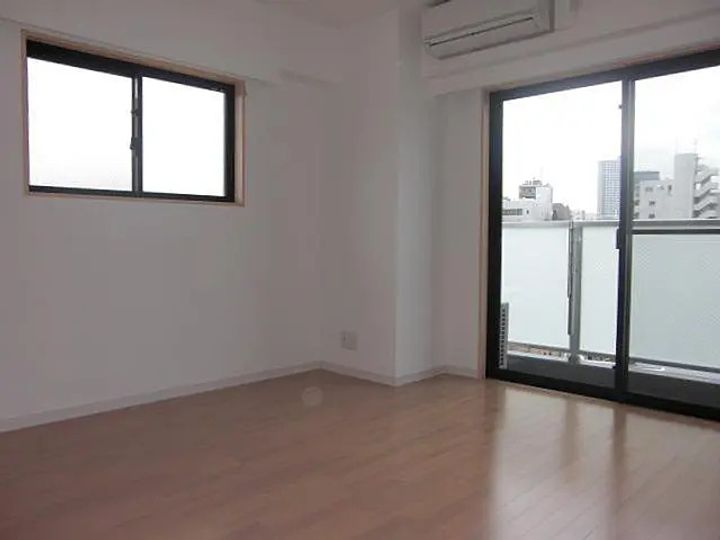 GENOVIA亀戸green wallの居間