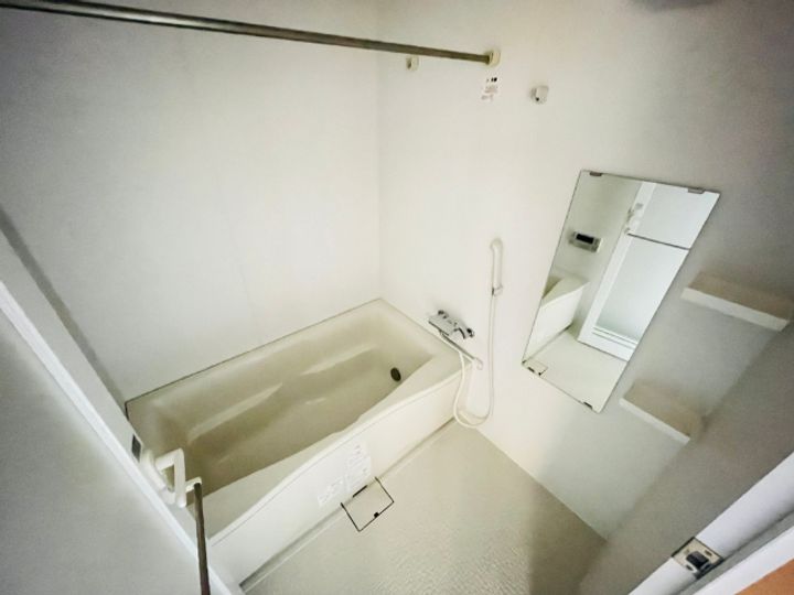 叶音IIWESTの風呂