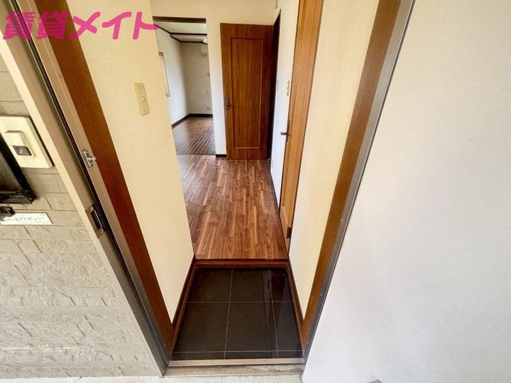 ハイツ今北の玄関