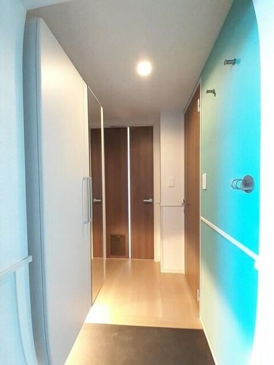 Feeju田園調布の玄関