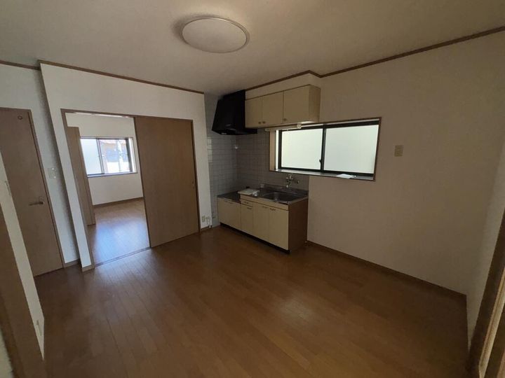 めぞんDE竹島の居間