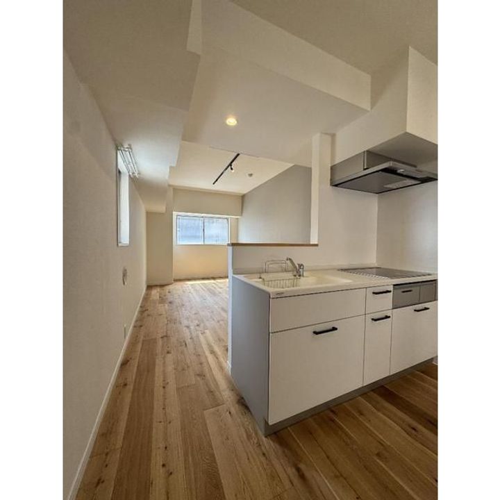 オーパスホームズ八丁堀のキッチン