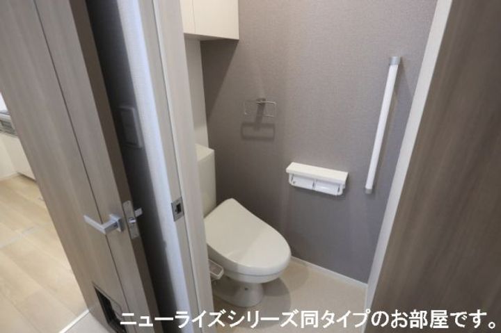 バイオレットの内装