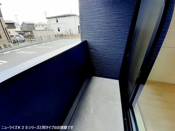 バイオレットの内装