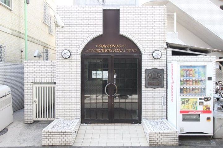 ホーユウコンフォルト神奈川新町の地図