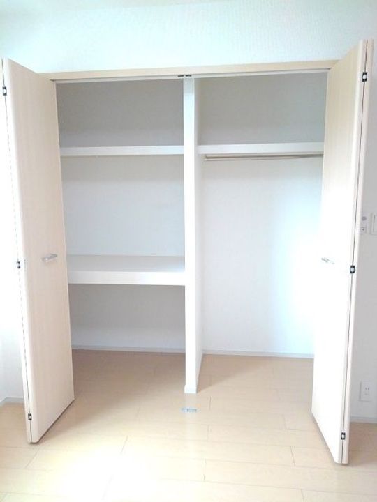 三重県四日市市尾平町(アパート)の賃貸物件の内装