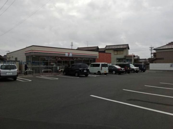 サンタモニカIIIの周辺