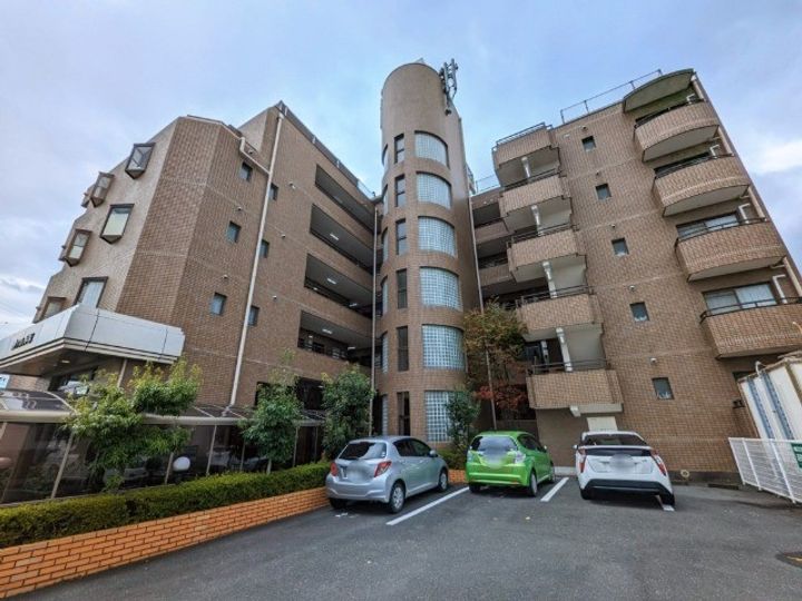 静岡県浜松市中央区西塚町(マンション)の賃貸物件の外観