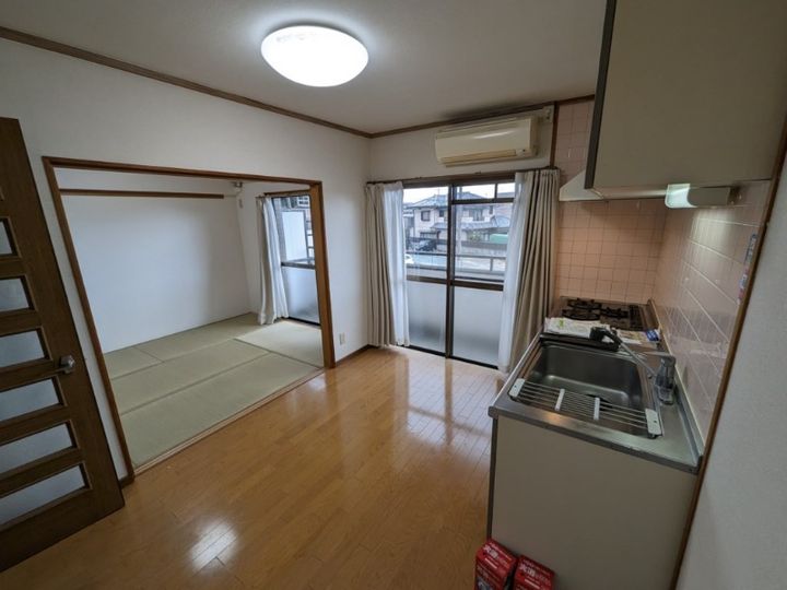 静岡県浜松市中央区西塚町(マンション)の賃貸物件の居間