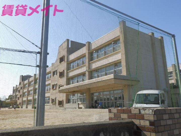 三重県津市柳山津興(一戸建)の賃貸物件の周辺
