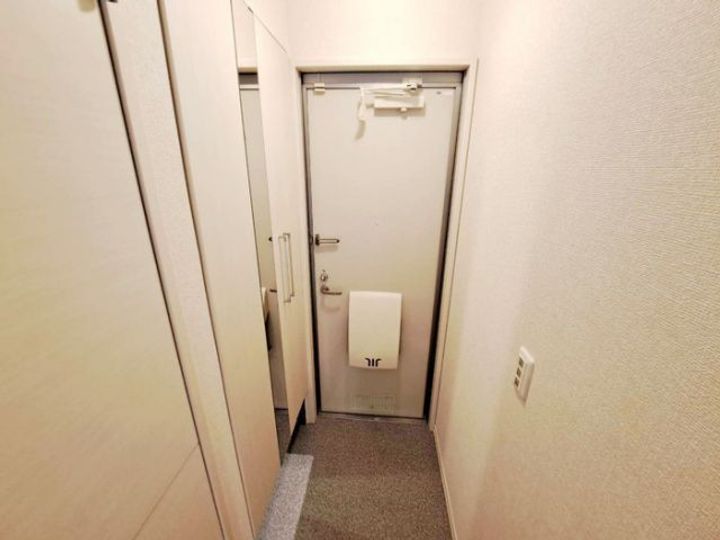 群馬県伊勢崎市宮古町(アパート)の賃貸物件の玄関