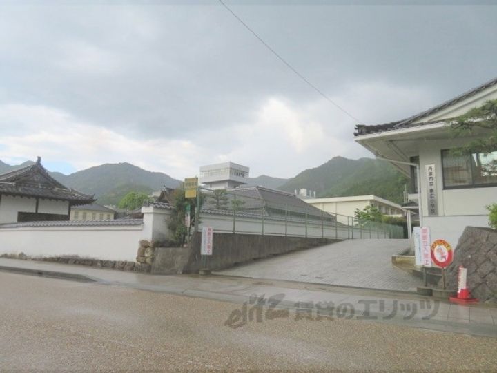 プティフォレスタ柏原2の周辺