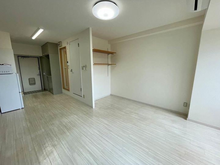 Verite徳常の居間