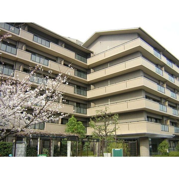 KDXレジデンス茨木IIの外観