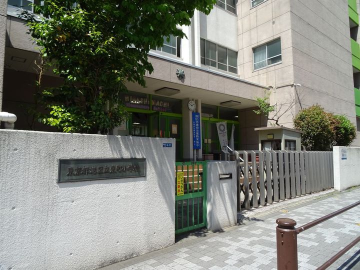 COLLET麻布の周辺